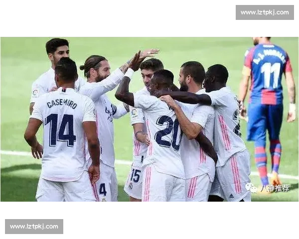 国家德比冲突全记录：亚马尔叫阵引众怒，维尼修斯怒冲对峙